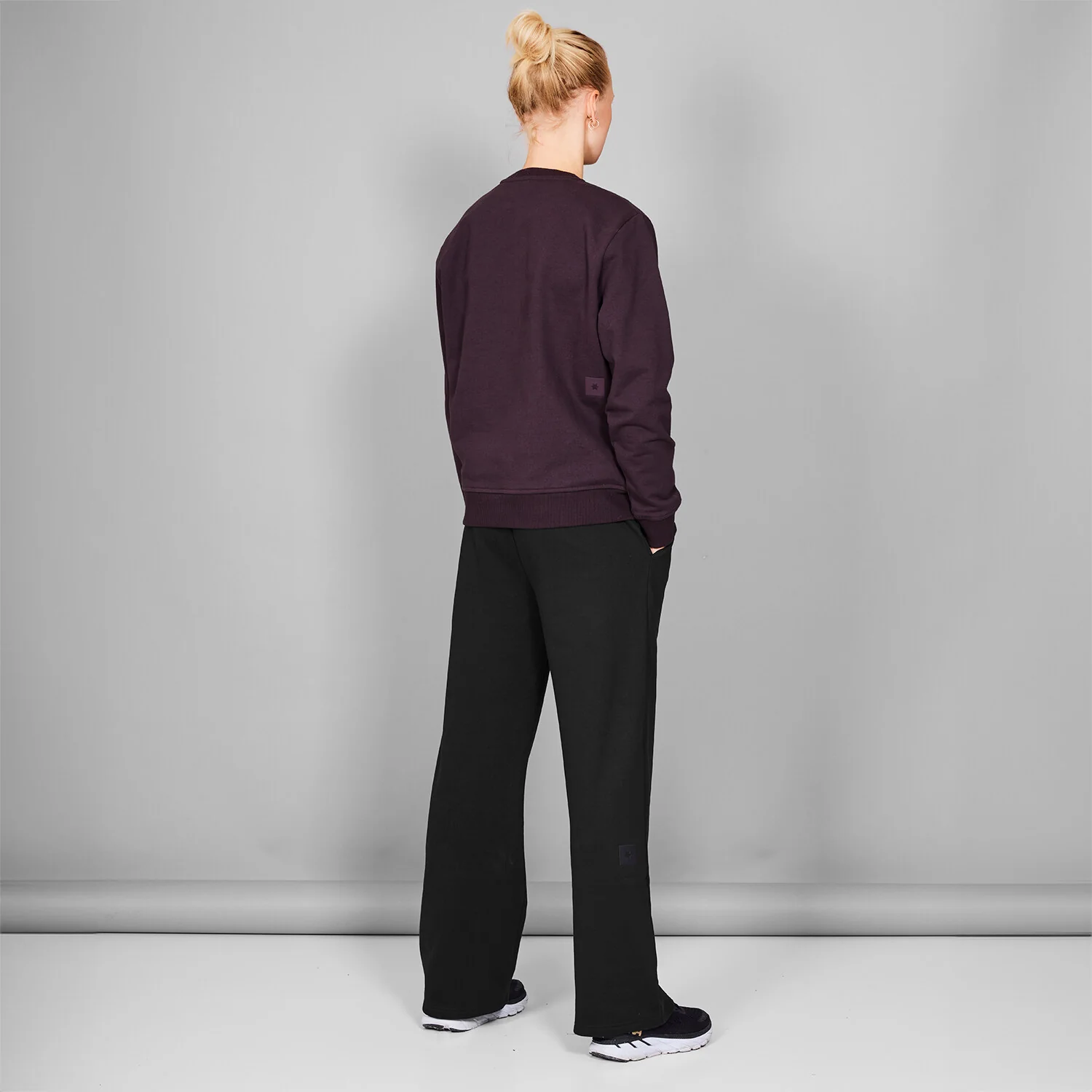 Everyday Crewneck - Image 8